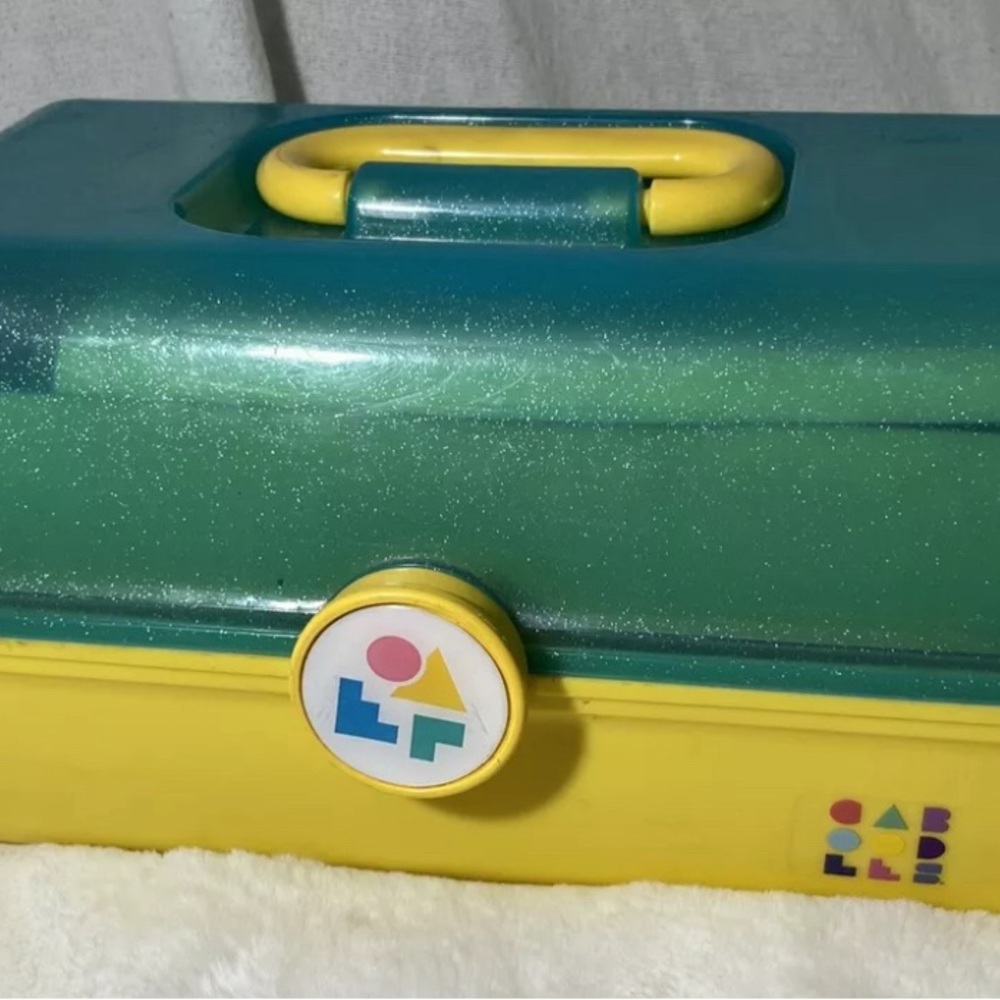 Caboodle Makeup Box Case 1990s Teal, Yellow Vintage Accessories Box 5626 Model